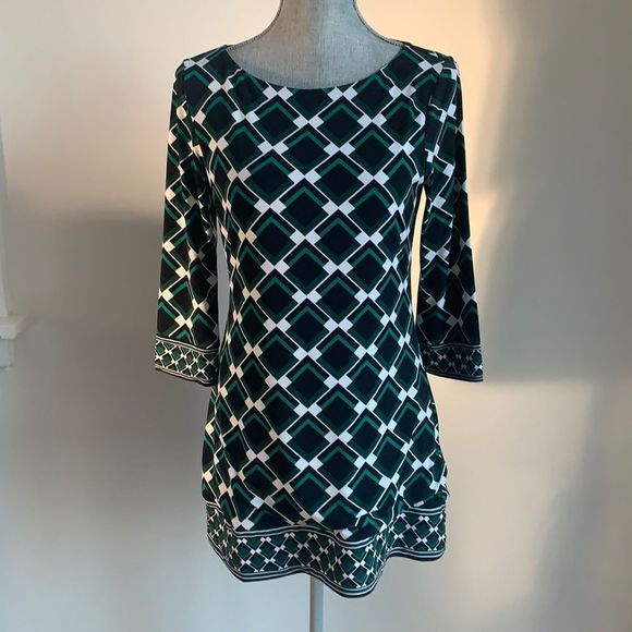 🌈 3/$20 White House Black Market mini dress - Picture 2 of 8